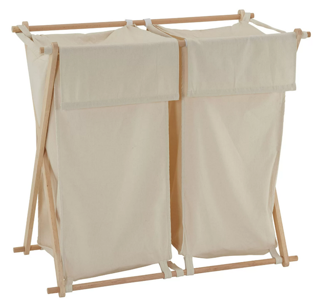 A Stylish Lidded Laundry Hamper Won’t Put a Damper on Your Decor